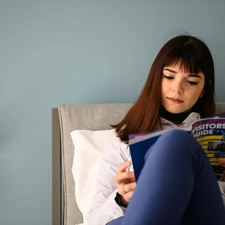 Alma 4* Νάπολη