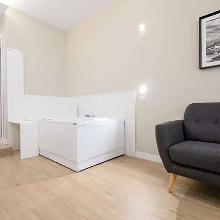 Πανσιόν Alma Νάπολη