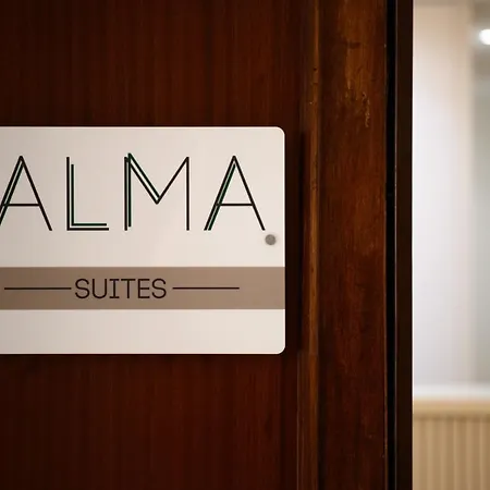 Alma ゲストハウス 4*